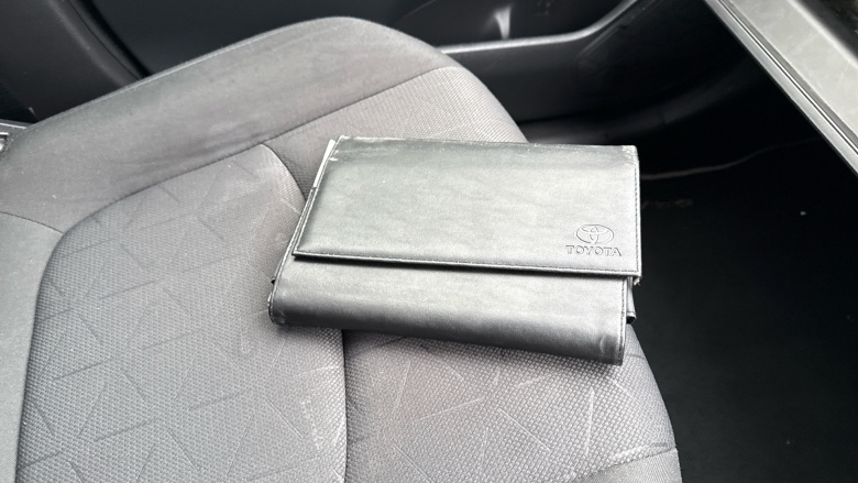 Toyota RAV4 2.5 VVT-i Hybrid Design 5dr CVT 2WD Hybrid Estate